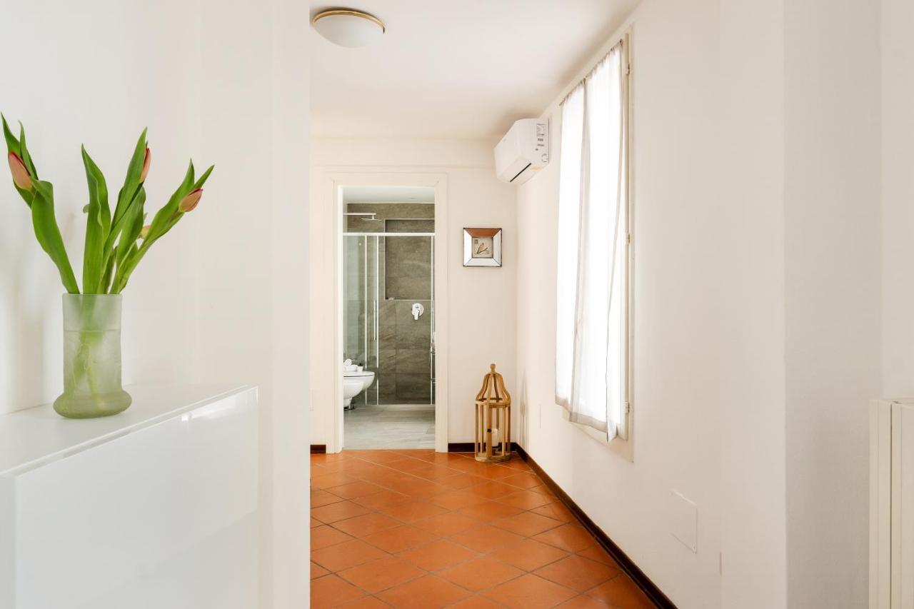 Lo Scrigno Delle 2 Torri! Nel Cuore Del Centro, Vicino A Via Rizzoli โบโลญญา ภายนอก รูปภาพ
