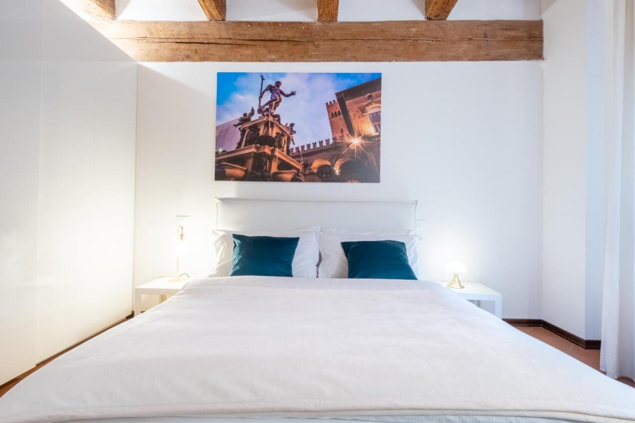 Lo Scrigno Delle 2 Torri! Nel Cuore Del Centro, Vicino A Via Rizzoli โบโลญญา ภายนอก รูปภาพ